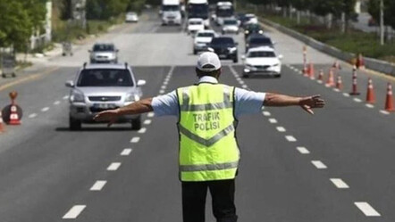 İstanbul'da Cumhuriyet Bayramı dolayısıyla bazı yollar trafiğe kapatılacak - gundem