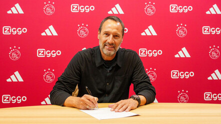Ajax teknik direktörlük görevine eski futbolcusu John van ’t Schip'i getirdi - spor