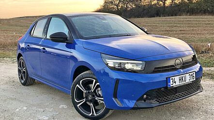 Opel Corsa yeni yüzüyle gençlere göz kırpıyor - t-otomobil