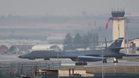ABD’nin 'B-1B' bombardıman uçakları İncirlik Hava Üssü'ne indi - dunya