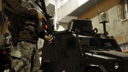 Son dakika! İzmir'de 'Kalkan' operasyonu: 309 düzensiz göçmen yakalandı - gundem