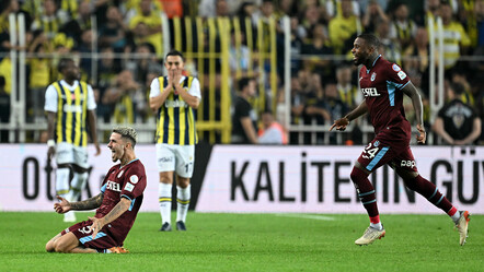 ÖZET Fenerbahçe - Trabzonspor (2-3 Maç Sonucu) Kadıköy'de şiddetli 'Fırtına' - spor