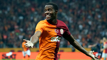 Bu 'Zaha' başlangıç! Galatasaray'ın yıldızı gözünü Bayern'e dikti - spor