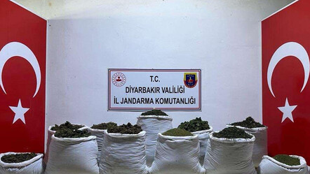 Diyarbakır'da dev operasyon: 135 kilogram esrar ve 47 bin 800 kök Hint keneviri ele geçirildi - gundem