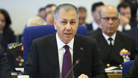 Bakan Yerlikaya 10 ayın rakamlarını paylaştı: 300 çete çökertildi, 126 saldırı önlendi - gundem