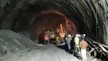 Hindistan’da inşaat halindeki tünel çöktü: 40 işçi mahsur kaldı - dunya