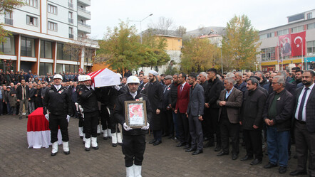 İstanbul'da şehit olan polis memuru Lütfü Baykar memleketinde son görev - gundem