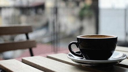 Starbucks'ın önünde İsrail protestosu: Ücretsiz kahve dağıttılar - dunya