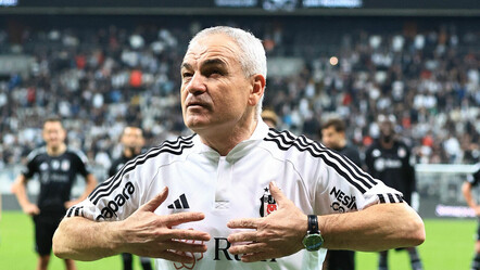Rıza Çalımbay Burak Yılmaz kendisiyle ilgili eleştirilerine cevap verdi - spor