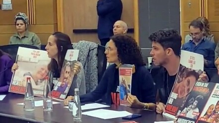 İsrail Meclisi karıştı: Rehine yakınlarıyla vekiller birbirine girdi - dunya
