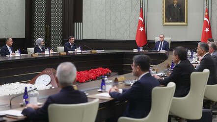 Cumhurbaşkanlığı kabinesi 3 ana gündem ile toplandı - gundem