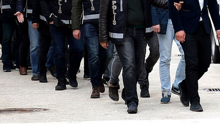 İstanbul'da DHKP/C'ye yönelik operasyon! Gezi olaylarındaki ' sapanlı teyze' ve 22 şüpheli gözaltında - gundem