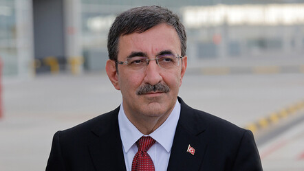 Cevdet Yılmaz'dan enflasyonda tek hane mesajı: CDS'teki düşüşe kademeli olarak inecek - ekonomi