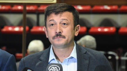 AK Partili Hamza Dağ: CHP belediyeleri ağustos böceği gibi! - politika