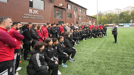 Ahmet Nur Çebi'den sporculara veda ziyareti - spor