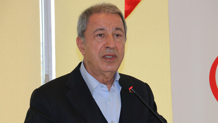 Hulusi Akar'dan Gazze için sessiz kalan sanatçılara tepki: Ahlaksızlar, mamaları kesilecek diye sesleri çıkmıyor! - dunya