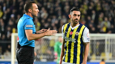 Sivassporlu futbolcudan Fenerbahçe maçının hakemine tepki: Yazık, günah! İnsanın emeklerini yemeyin - spor