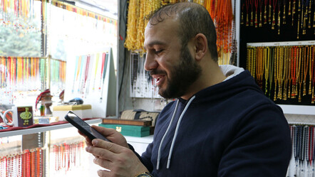 Hesabına yanlışlıkla yatan 450 bin TL’yi iade etti: İnsanlık ölmemiş! - gundem