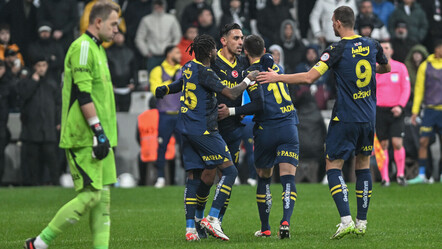 Fenerbahçe derbide 3 puanı 3 golle aldı! Dzeko, Tadic, Syzmanski... (Beşiktaş - Fenerbahçe 1-3 Maç Sonucu) - spor