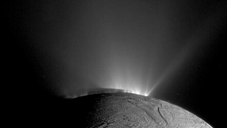 NASA, Satürn'ün uydusunda yaşamın temel yapı taşlarını buldu - teknoloji