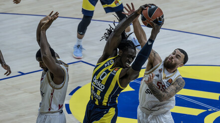 Sarar Jasikevicius dönemi galibiyetle başladı (Fenerbahçe Beko - Monaco Basket: 86-74) - spor