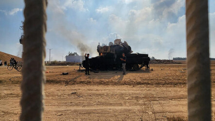İsrail'in öldürdüğü esirlerin beyaz bayrak taşıdığı ortaya çıktı - dunya