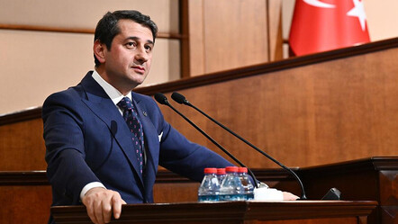 İyi Parti'de istifa dalgası sürüyor! İbrahim Özkan ve 5 belediye meclisi üyesi daha bıraktı - politika