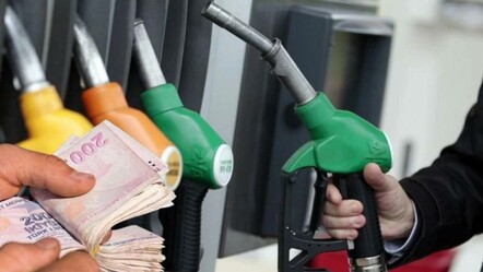 Petrol fiyatları dibi gördü! Akaryakıta zam ya da indirim haberi var mı? 17 Aralık 2023 akaryakıt fiyatları - ekonomi