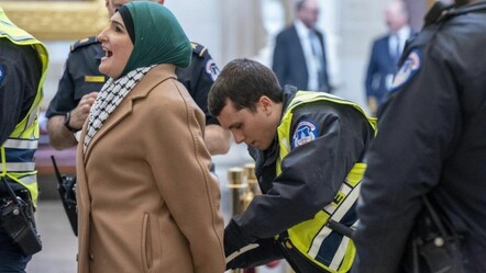 ABD Kongresi’nde İsrail protestosu: 'Gazze’de ateşkes'  çağrısına 60 gözaltı - dunya