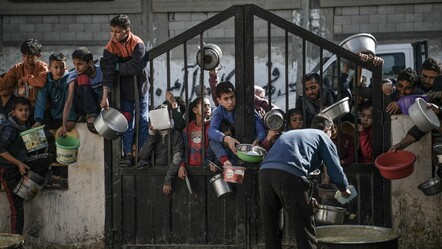 Gazze'de gıda krizi! Filistinli çocuktan yürek yakan sözler: Aç yatıyoruz... - dunya