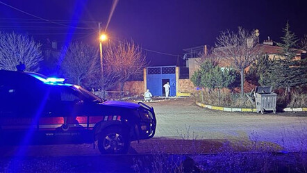 Kan donduran haber gece yarısı geldi! Afyonkarahisar'da bir evden 4 ceset çıktı - gundem