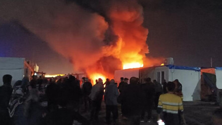 Depremzede ailenin kaldığı konteyner yandı - gundem