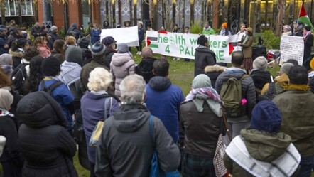 İngiltere'de Gazze'de hayatını kaybedenler için 3 dinde dualar edildi - dunya