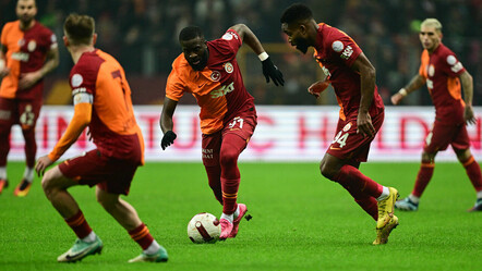 Galatasaray'da 3 ayrılık! Okan Buruk o isimlerin biletini kesti - spor