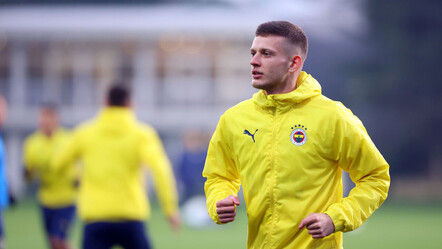 Premier League devlerinin Sebastian Szymanski yarışı! Fenerbahçe'nin yıldızı transferin gözdesi oldu - basketbol