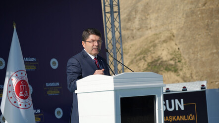 Bakan Tunç yeni anayasa mesajı: İhtiyacımız olduğu çok açık - politika