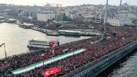 Galata'da tarihi kalabalık! Herkes akın etti, rakam açıklandı - gundem