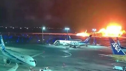 İki uçak çarpışması VİDEO İZLE Japonya uçak kazasında ölü yaralı var mı? - dunya