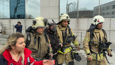 Bayrampaşa Belediyesi'nde korkutan alevler - gundem
