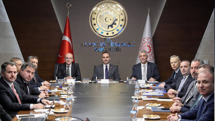 Sanayi ve Teknoloji Bakanlığı'nda üçlü zirve! 'Birlikte başaracağız' - ekonomi