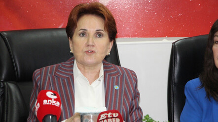 Akşener'den CHP'ye gönderme: İyi ki de hür ve müstakil olarak bu seçime giriyoruz - politika