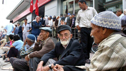 Emekliler 'bu ücretten aşağı olmamalı' dedi, yeni zam talebini duyurdu - ekonomi