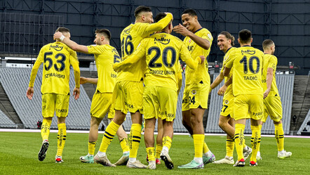 Fenerbahçe'de moralleri bozan sakatlık! Yıldız oyuncunun arka adalesi yırtıldı - spor