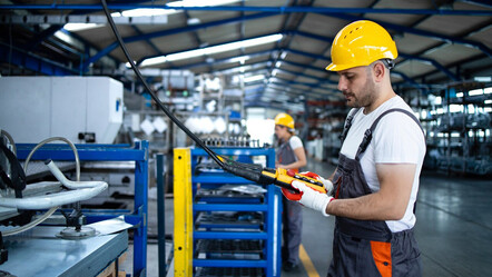 Sanayide doktoralı çalışan istihdamı artırılacak - ekonomi