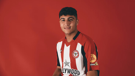 Yunus Emre Konak resmen Brentford'da! Sivasspor rekor bonservis kazandı - spor