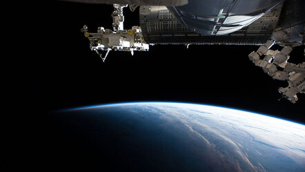 Bilim insanları uzayda 'teorilere meydan okuyan' gizemli devasa yapı keşfetti - teknoloji