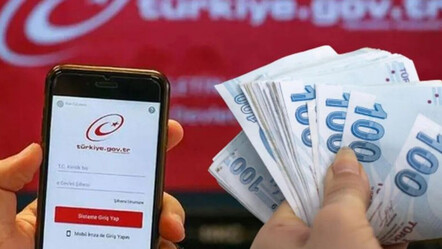 Emekliler yeni maaşlarını öğrenmek için akın etti! Ek zam sonrası e-devlet çöktü - ekonomi