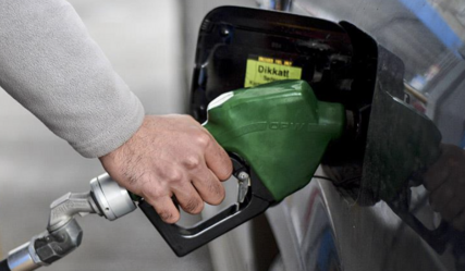 Benzine zam var mı? 17 Ocak motorin, LPG zam ne kadar, kaç TL? Güncel akaryakıt fiyatları! - ekonomi