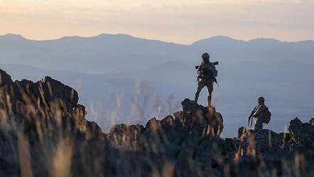 Irak ve Suriye'nin kuzeyinde 10 terörist etkisiz - dunya