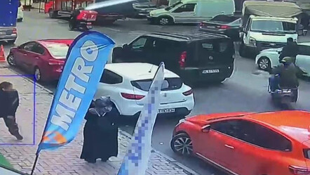 İstanbul'da korku dolu anlar! 2 kişi kalabalığa ateş açtı, yaralılar var - gundem